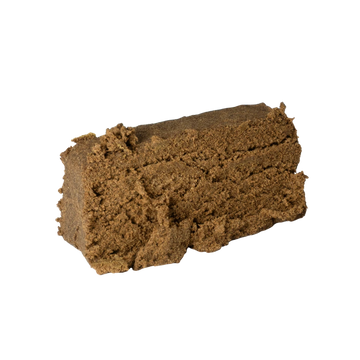 Helles und leicht bröseliges Stück Hanfpollinat